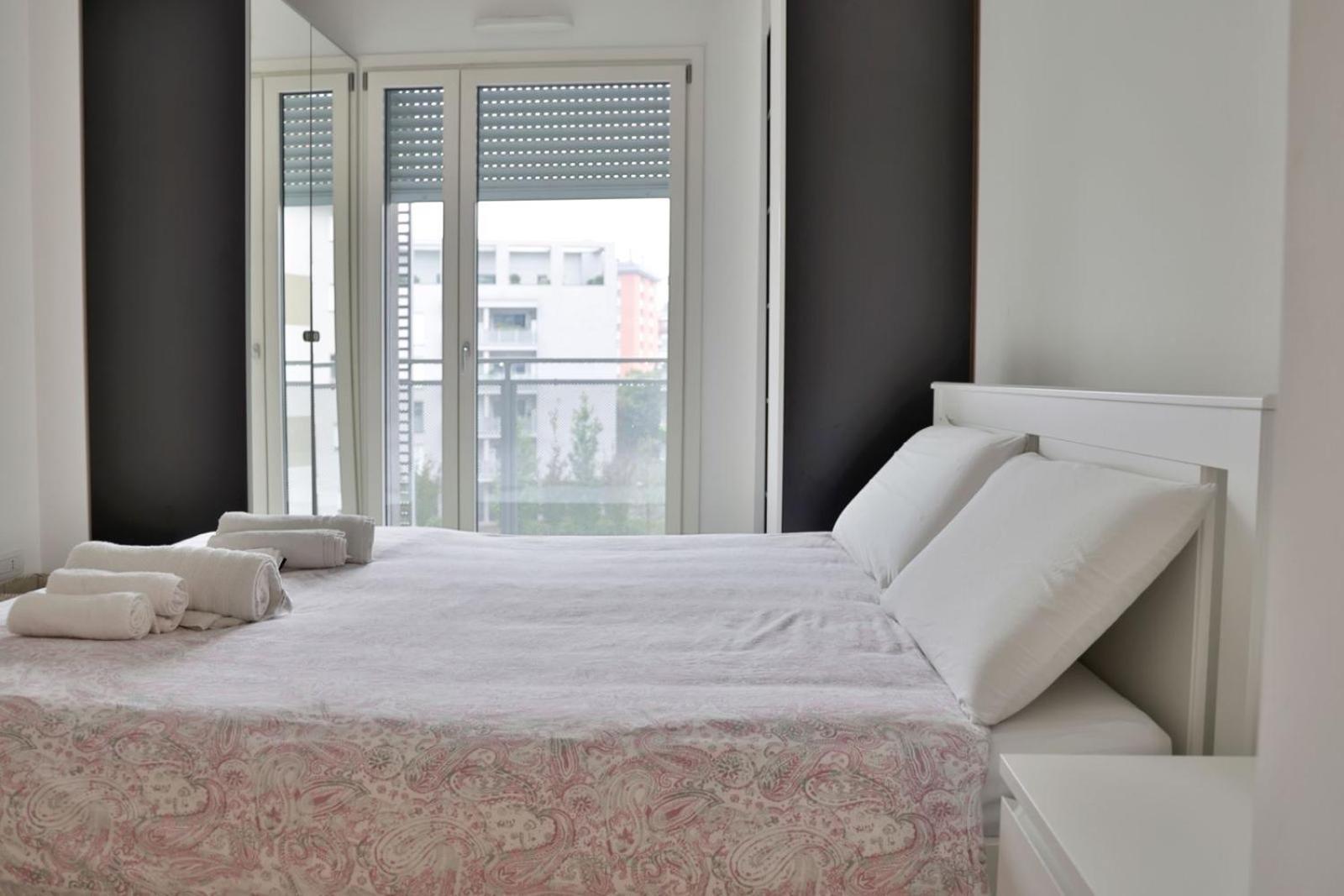 Luxury 3 Bedroom Apartment 100 Mq Next To Rho Fiera And San Siro Milaan Buitenkant foto